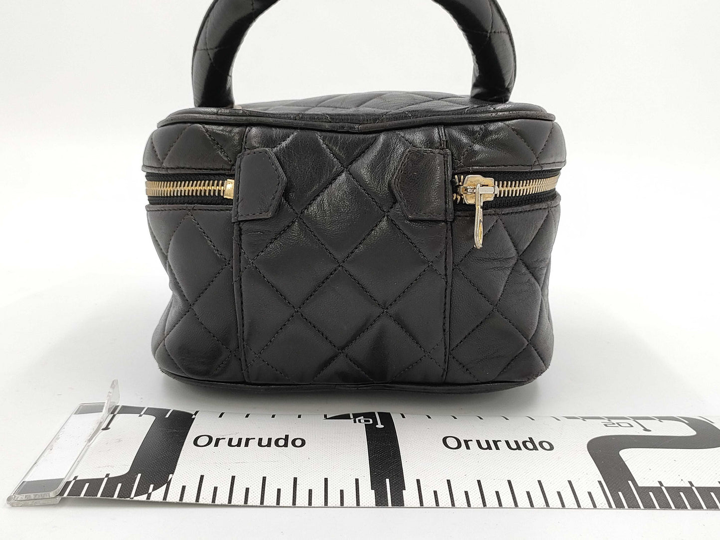 CHANEL CHANEL Matelasse Vanity Top Handle Handbag