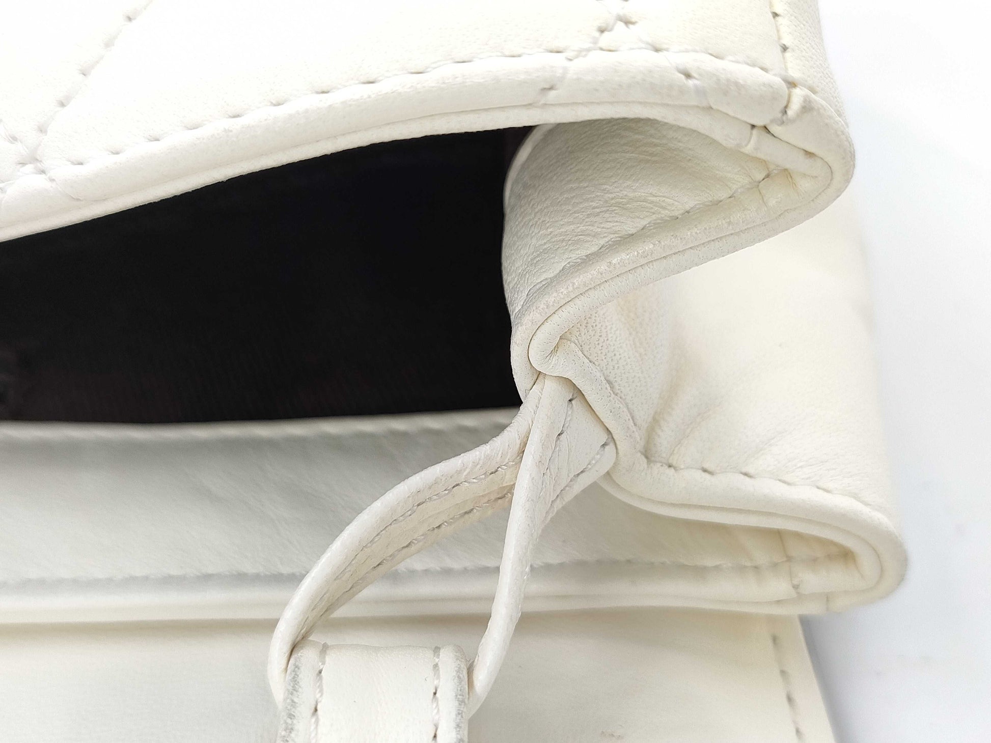 CHANEL CHANEL Matelasse Lambskin Shoulder Bag 2.55