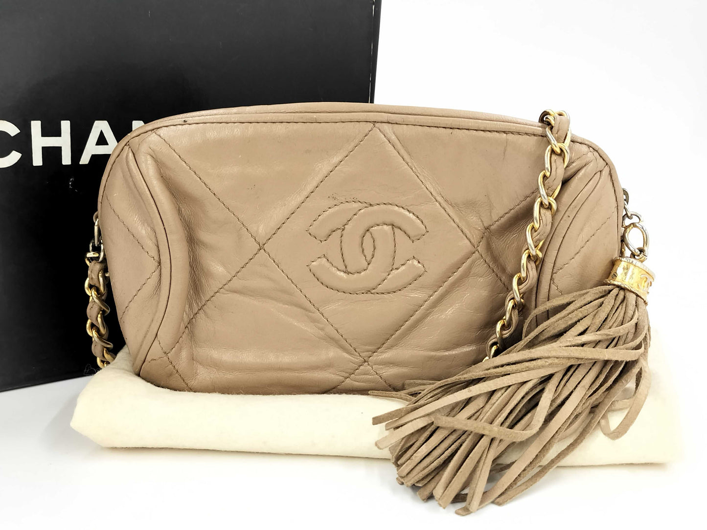 CHANEL CHANEL Matelasse Shoulder Bag