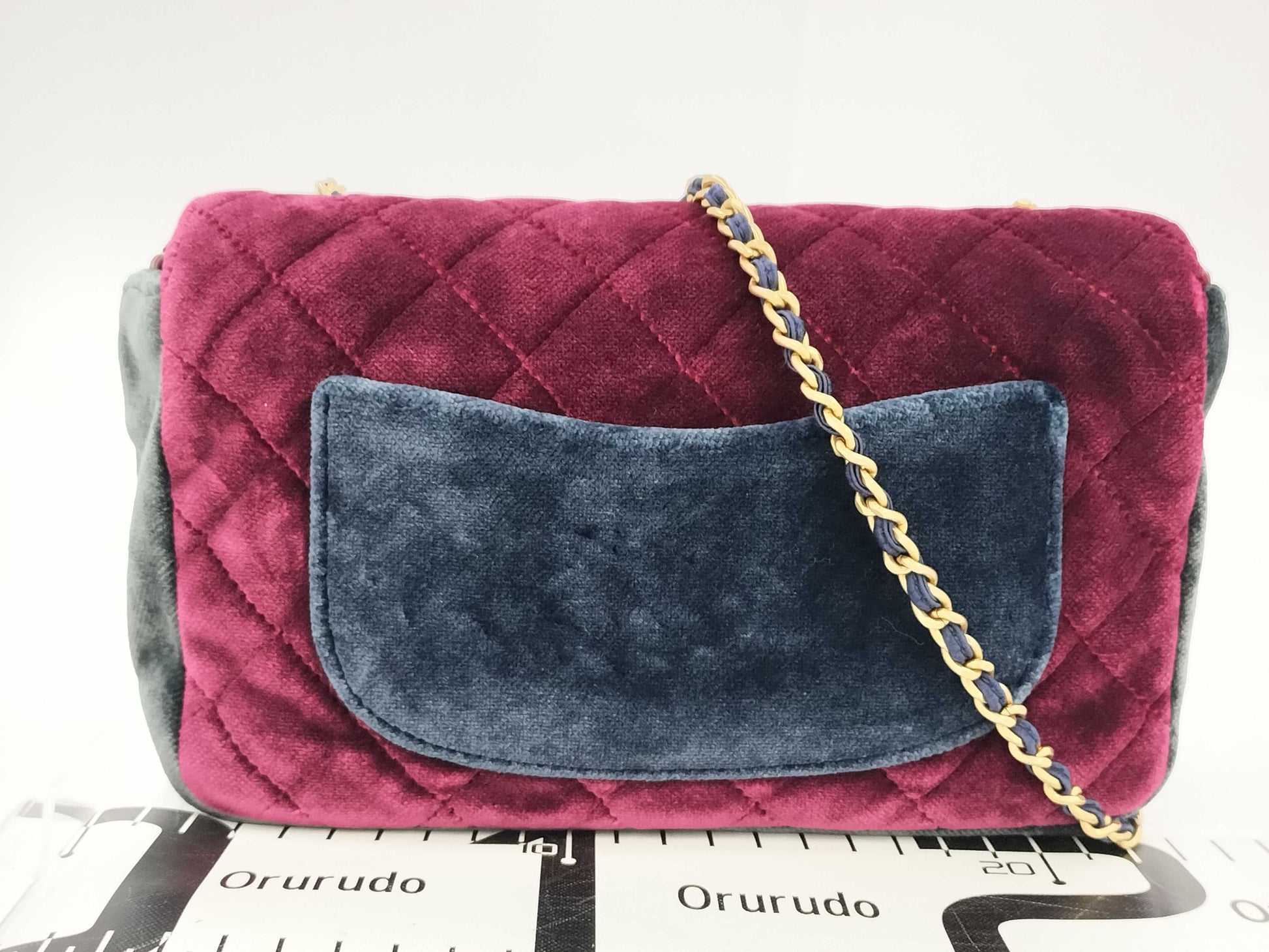 CHANEL CHANEL Matelasse Velvet Shoulder Bag
