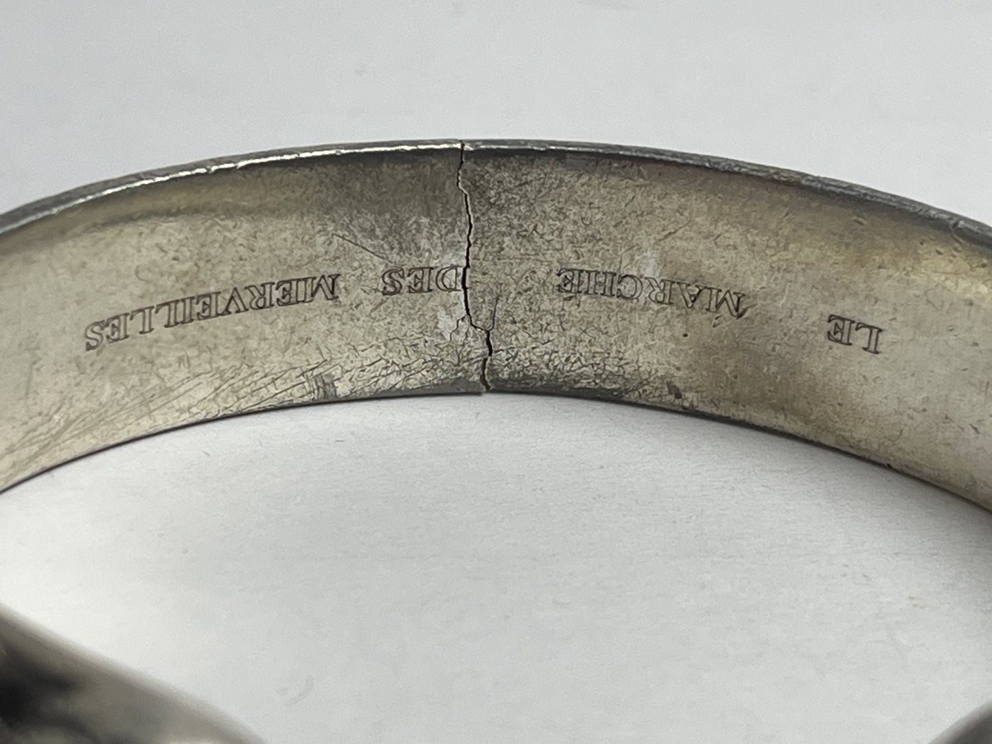 GUCCI Arabesque Cat Head Bangle Stone Bracelet/Bangle