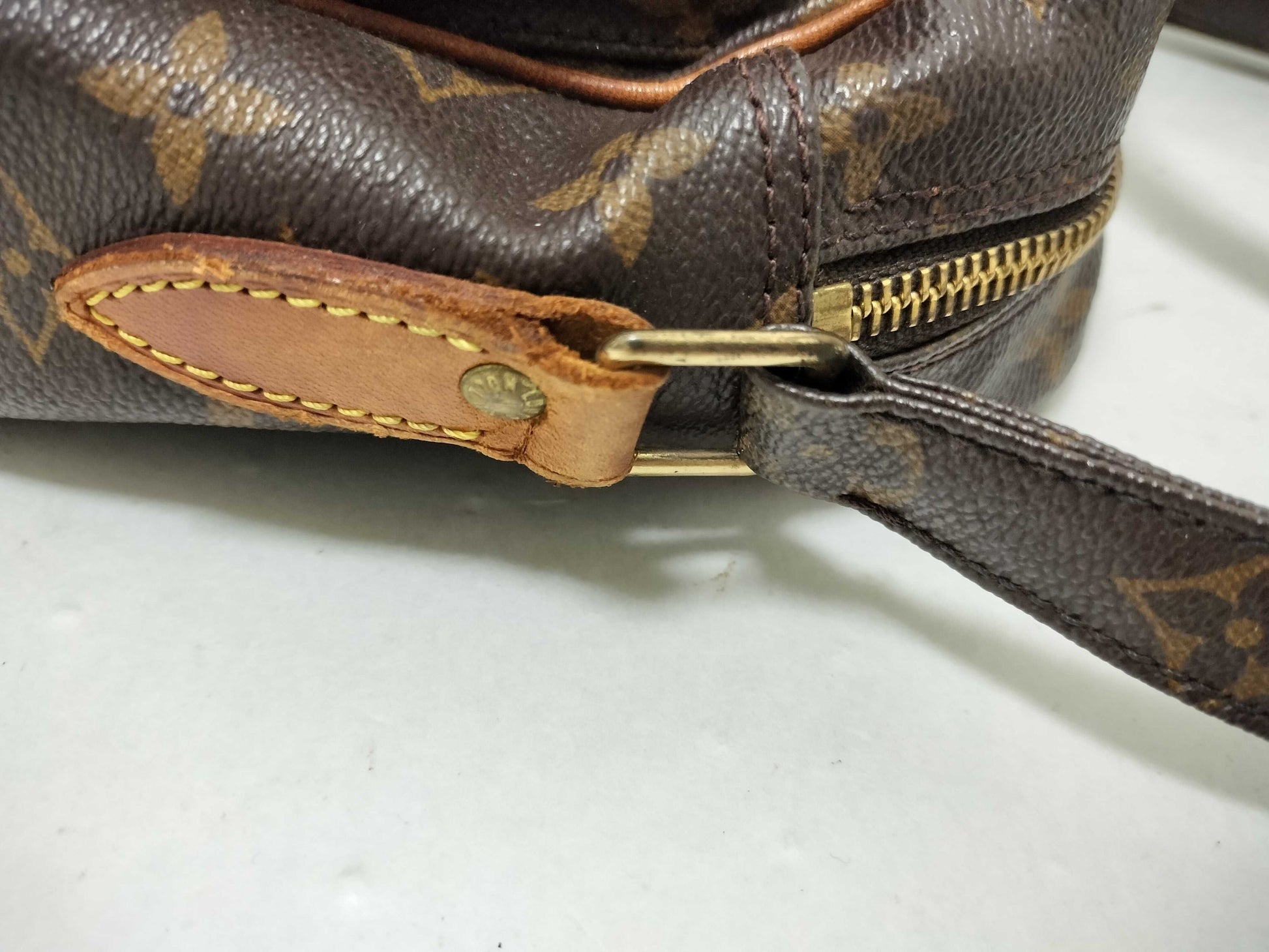 LOUIS VUITTON Monogram Camera Bag Shoulder Bag