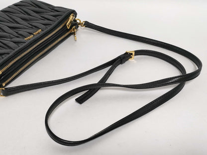 Miu Miu Miu Miu Shoulder Bag Shoulder Bag