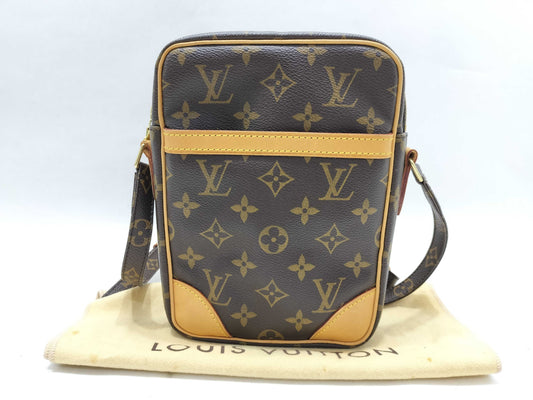 LOUIS VUITTON Monogram LV Monogram Shoulder Bag
