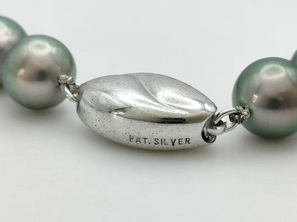 Pearl diameter approx. 8.7-10.9mm METAL 54.6g / Pearl diameter approx. 9.6-9.7mm K14WG 3.6g Other accessories 