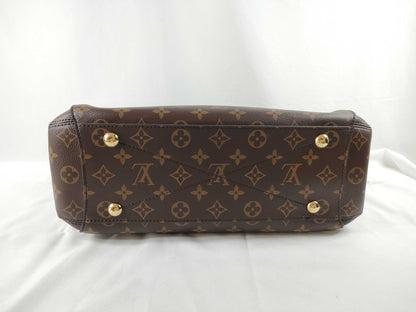 LOUIS VUITTON Monogram Louis Vuitton Montaigne Monogram Shoulder Bag