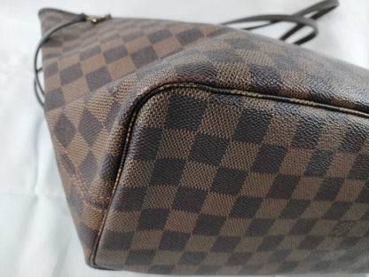 LOUIS VUITTON Damier Louis Vuitton Never Full Damier Tote Bag