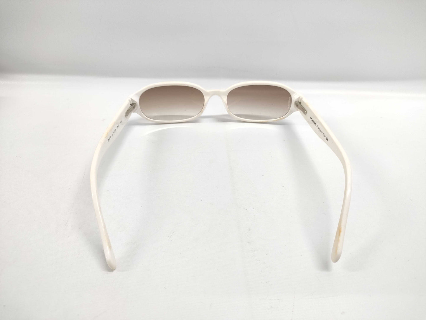  CHANEL Chanel Plastic Sunglasses 5059-B White Sunglasses/Eyeglasses