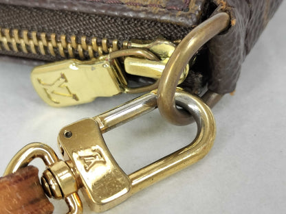 LOUIS VUITTON Monogram LV Monogram Pochette Accessoir M51980 VI0090 Pouch