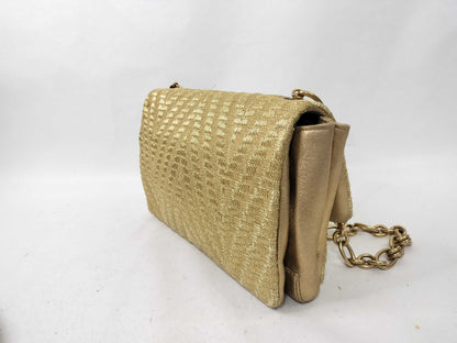 Salvatore Ferragamo Vala Salvatore Ferragamo Vala Ribbon Canvas Chain Shoulder Bag AU-21/G193 Gold Shoulder Bag
