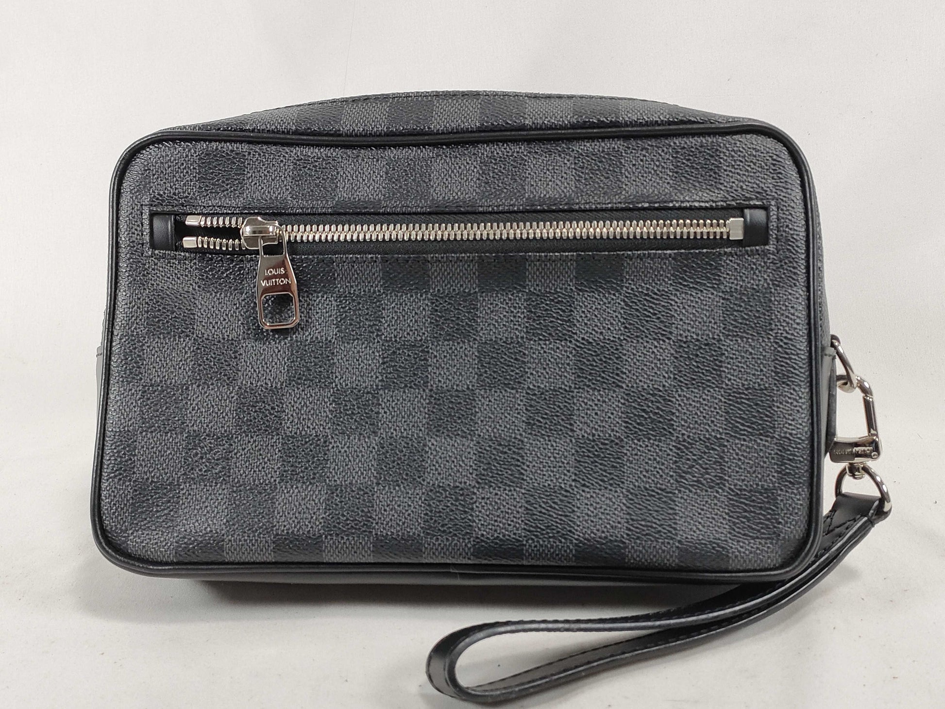 LOUIS VUITTON Damier Graffit LV Damier Graffit Kasai N41664 SR1129 Second Bag