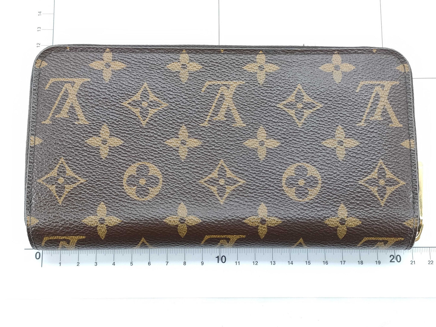LOUIS VUITTON Monogram Monogram Zippy Wallet M42616 Wallet