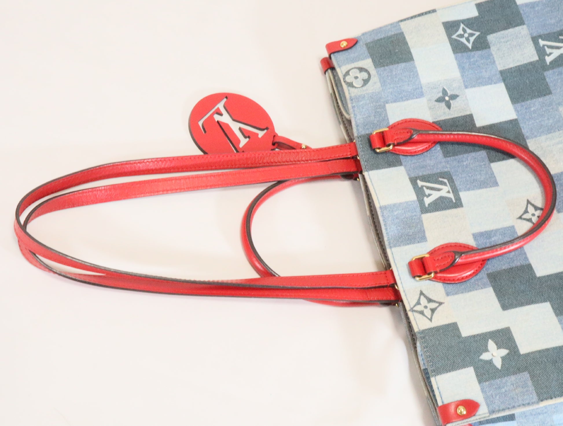 LOUIS VUITTON Vuitton Monogram Denim Square Patchwork On-the-Go GM M44992 FN4199 Blue Shoulder Bag