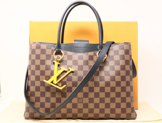 LOUIS VUITTON Damier LV Riverside N40050 Shoulder Bag