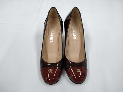 CHANEL Women's Size 35 1/2 Pumps