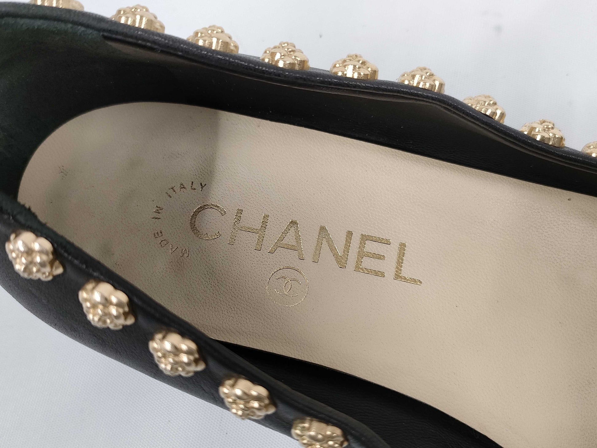 CHANEL Women's Size 36 1/2 Pumps