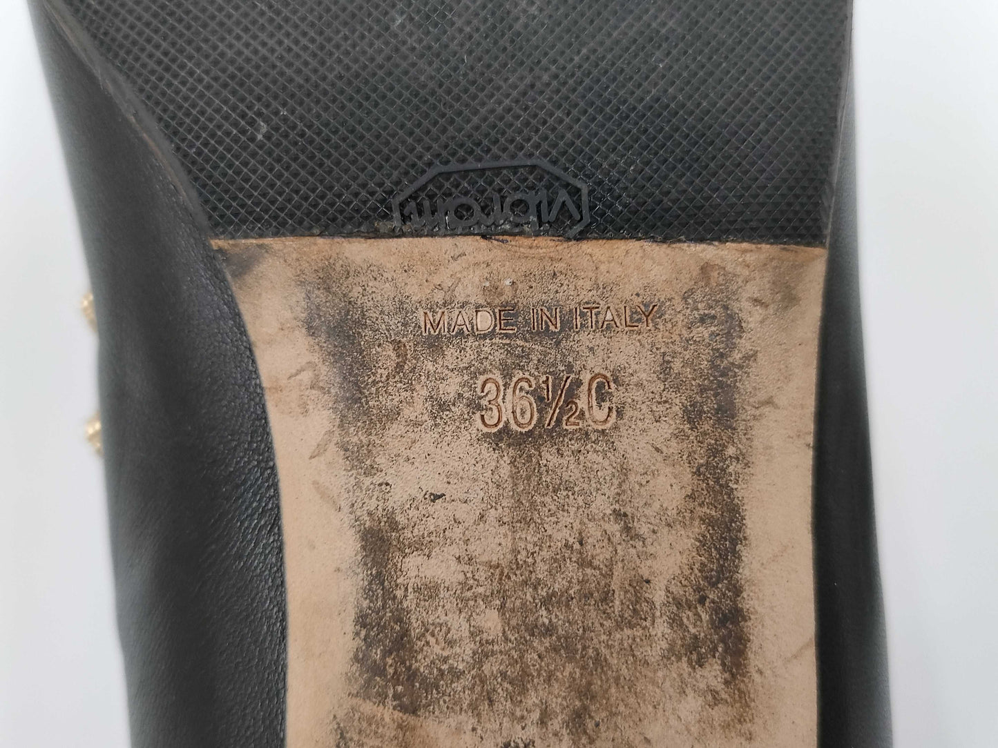 CHANEL Women's Size 36 1/2 Pumps