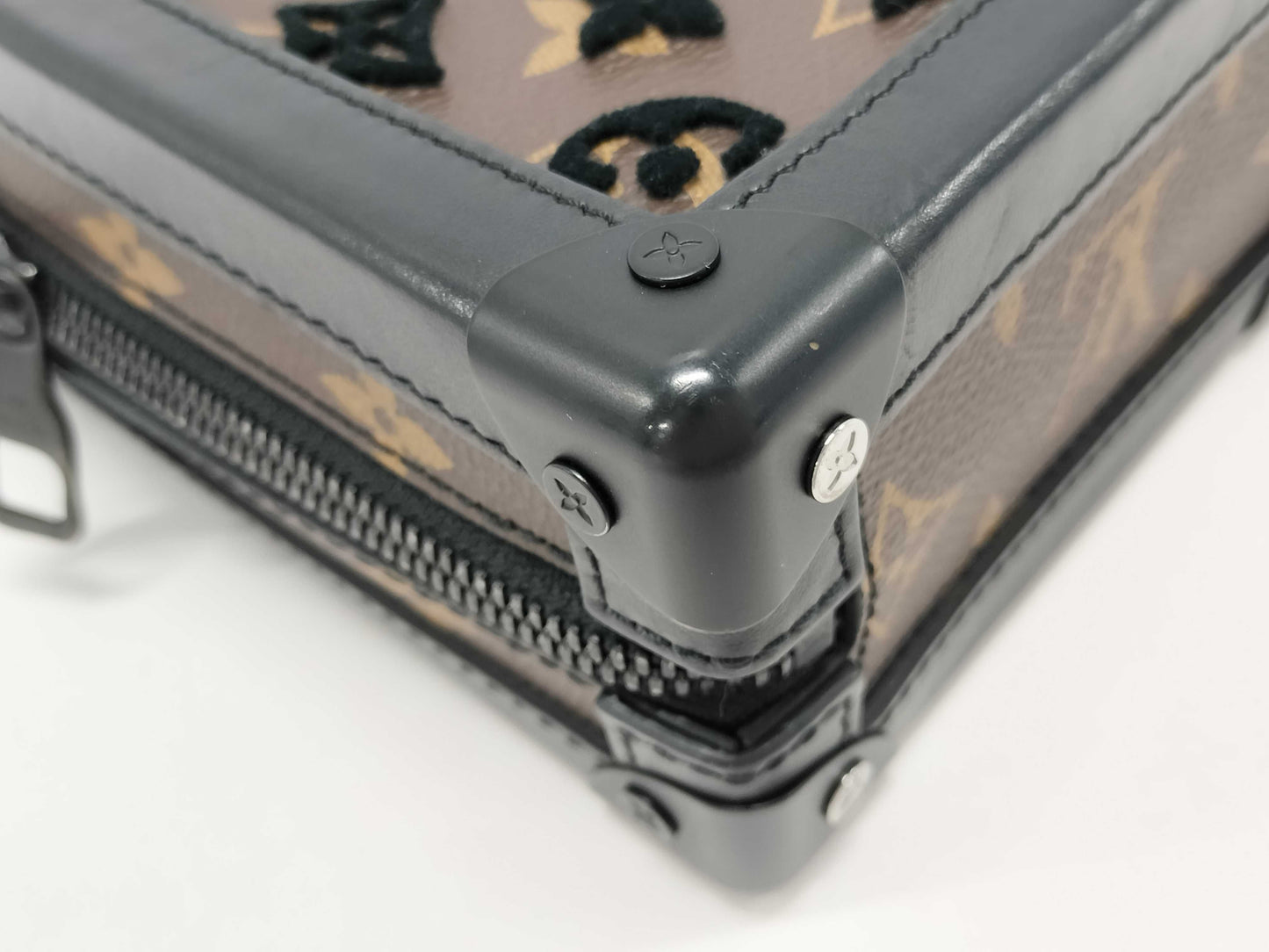 LOUIS VUITTON Monogram Tuftage Vertical Soft Trunk M45044 Shoulder Bag