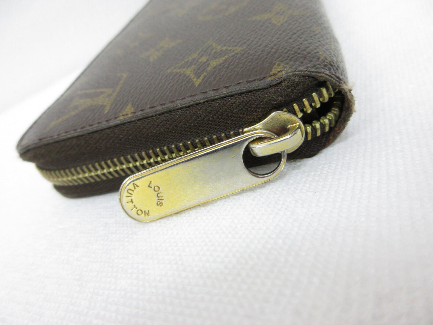 LOUIS VUITTON LOUIS VUITTON Monogram Zippy Wallet Round Long Wallet M60017 CA2142 Wallet