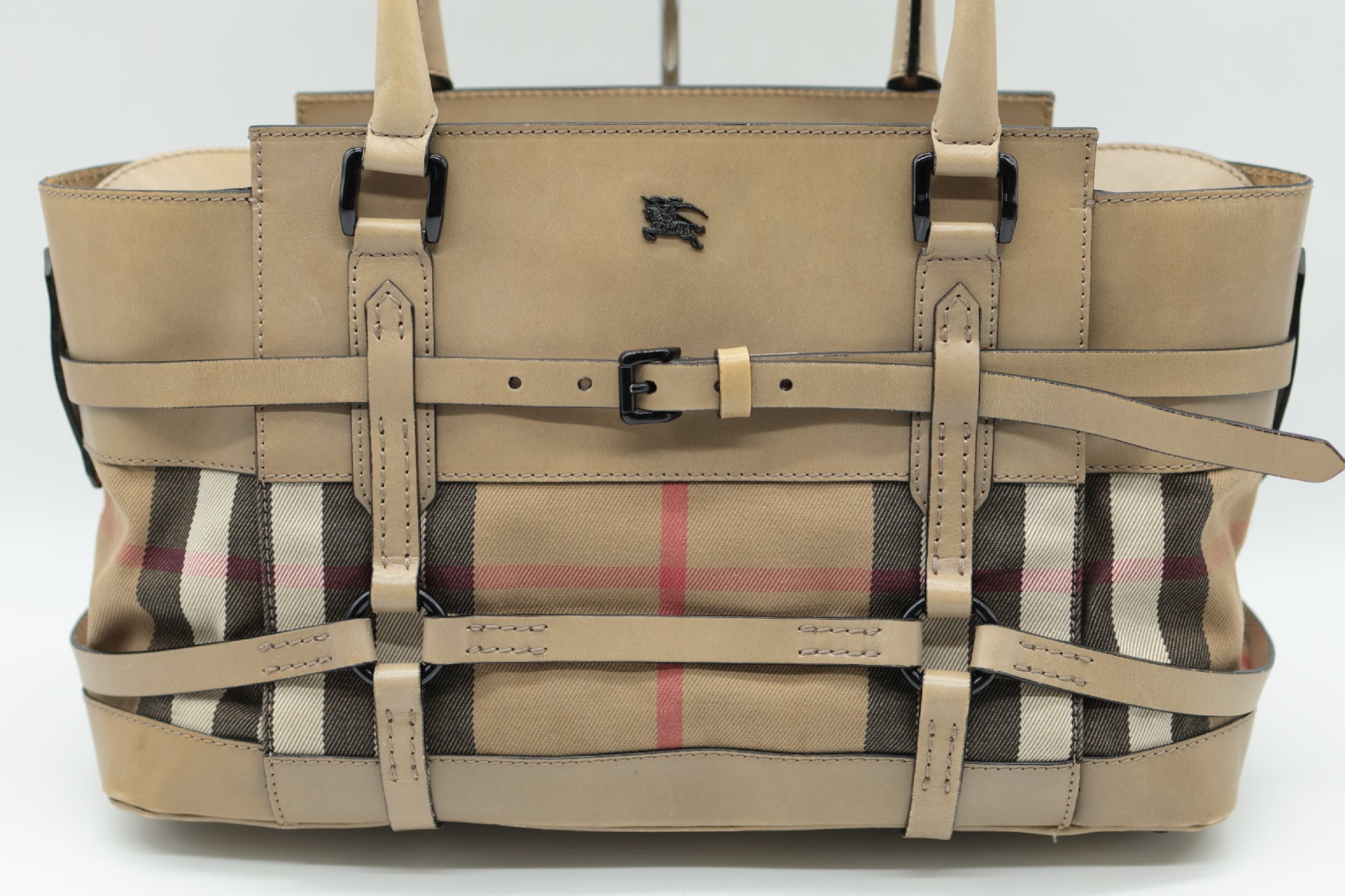 BURBERRY Leather Beige Handbag