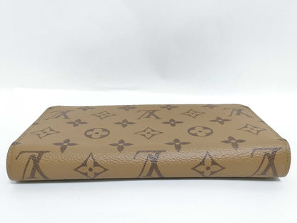 LOUIS VUITTON Monogram M82444 Zippy Wallet