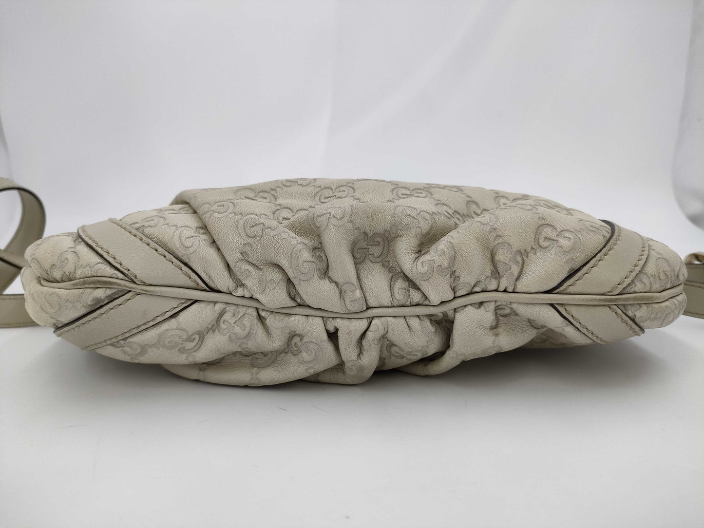 GUCCI 208257 Guccissima Leather Abbey Shoulder Bag