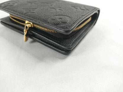 LOUIS VUITTON Monogram Unplanted Louis Vuitton Bi-Fold Wallet Wallet