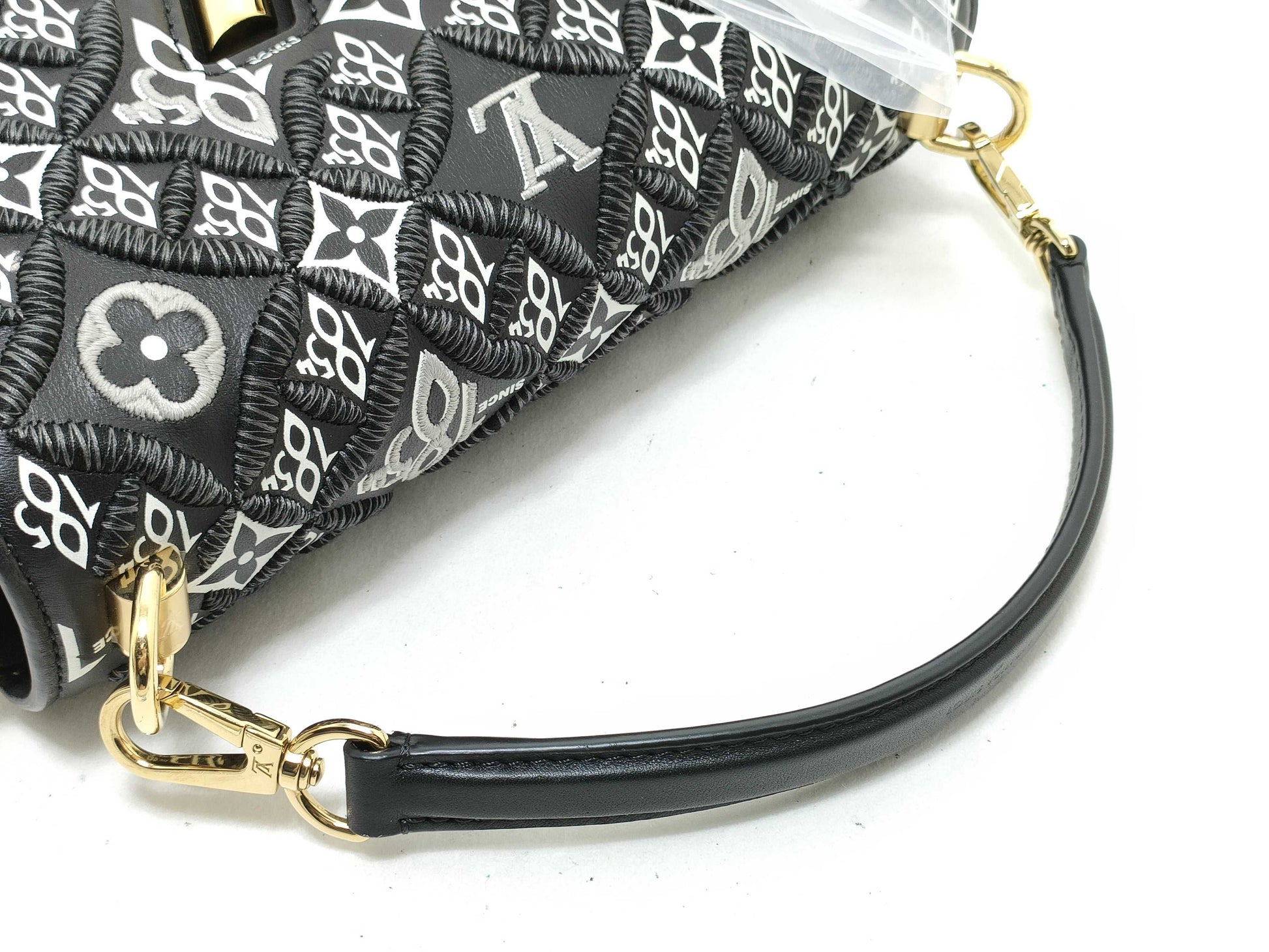 LOUIS VUITTON [LOUIS VUITTON] Twist MM since1854 3WAY Clutch/Crossbody Bag Shoulder Bag Handbag