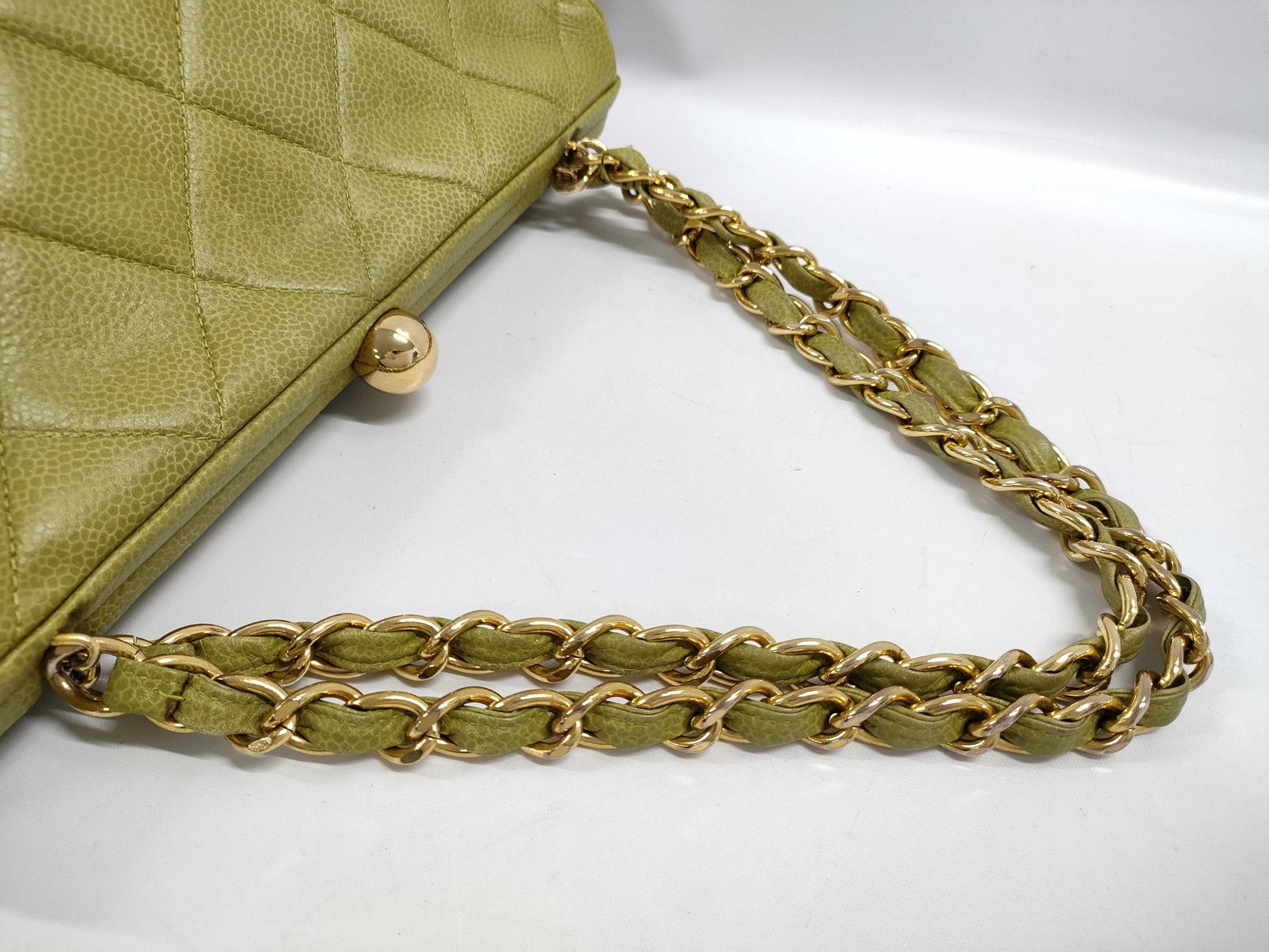CHANEL Matelasse Coco Mark Clasp Caviar Leather Chain Hand Shoulder Bag