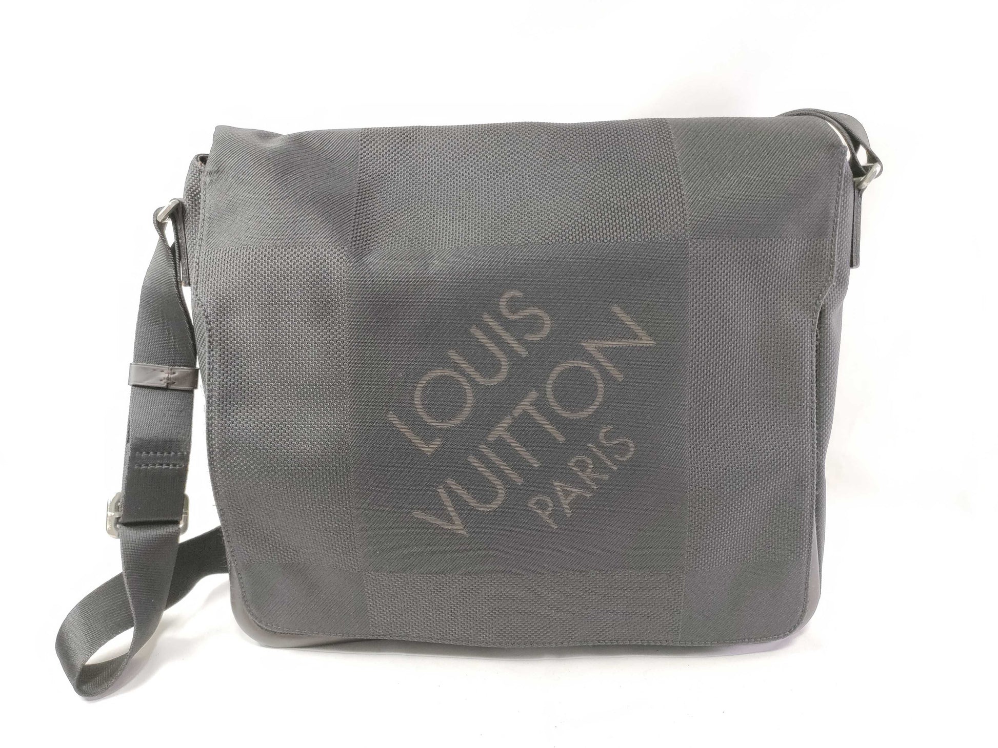 LOUIS VUITTON LOUIS VUITTON Juan Message Noir Shoulder Bag
