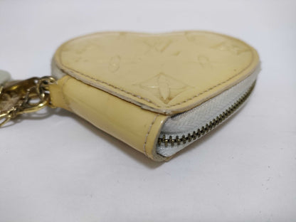LOUIS VUITTON Vernis Louis Vuitton Vernis Porte Monnaie Coeur M91918 Coin Case