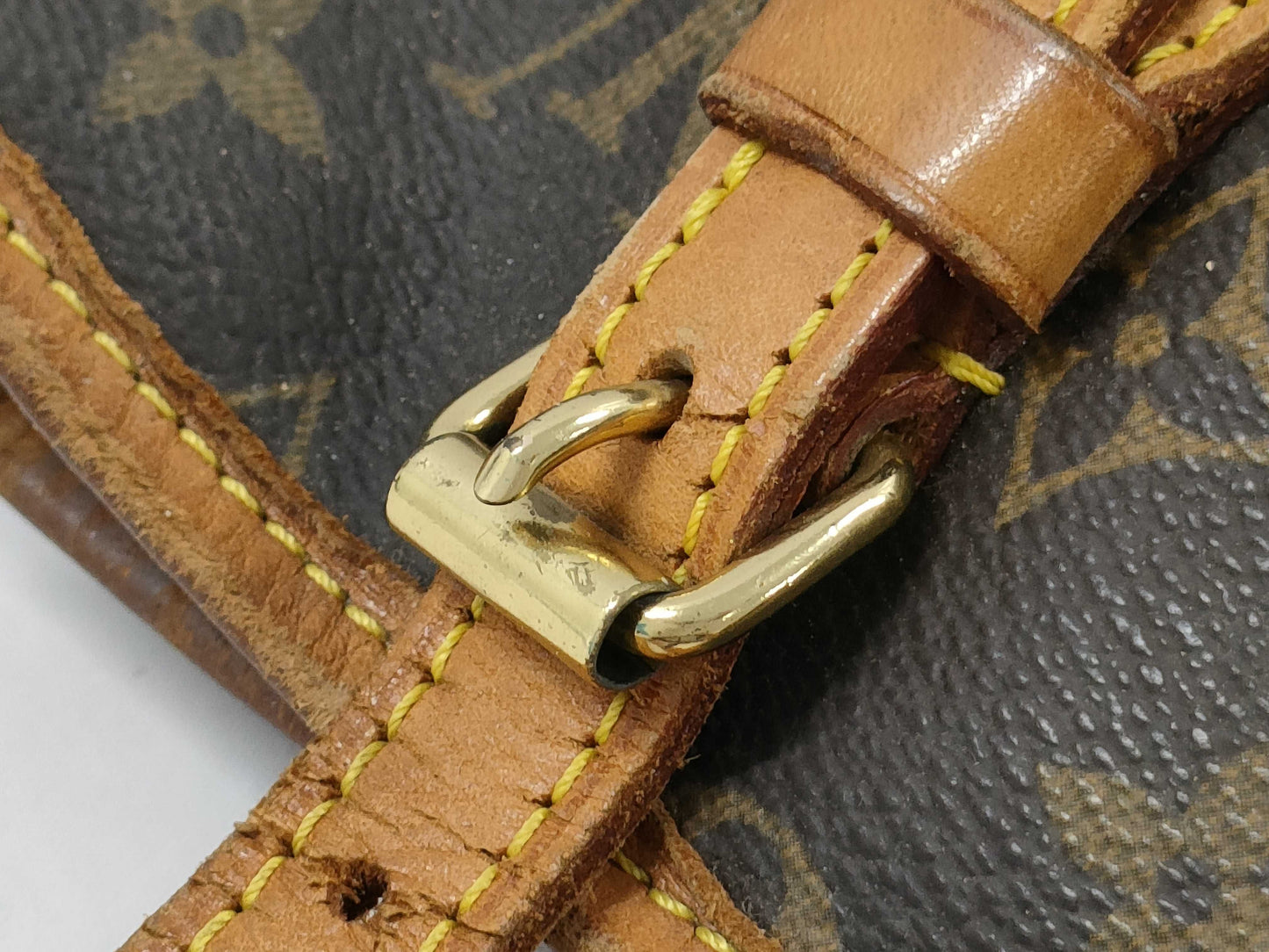 LOUIS VUITTON Louis Vuitton Bucket PM Handbag Tote Bag