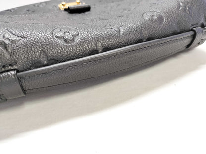 LOUIS VUITTON Monogram Amplant Louis Vuitton Pochette Metis MM Handbag