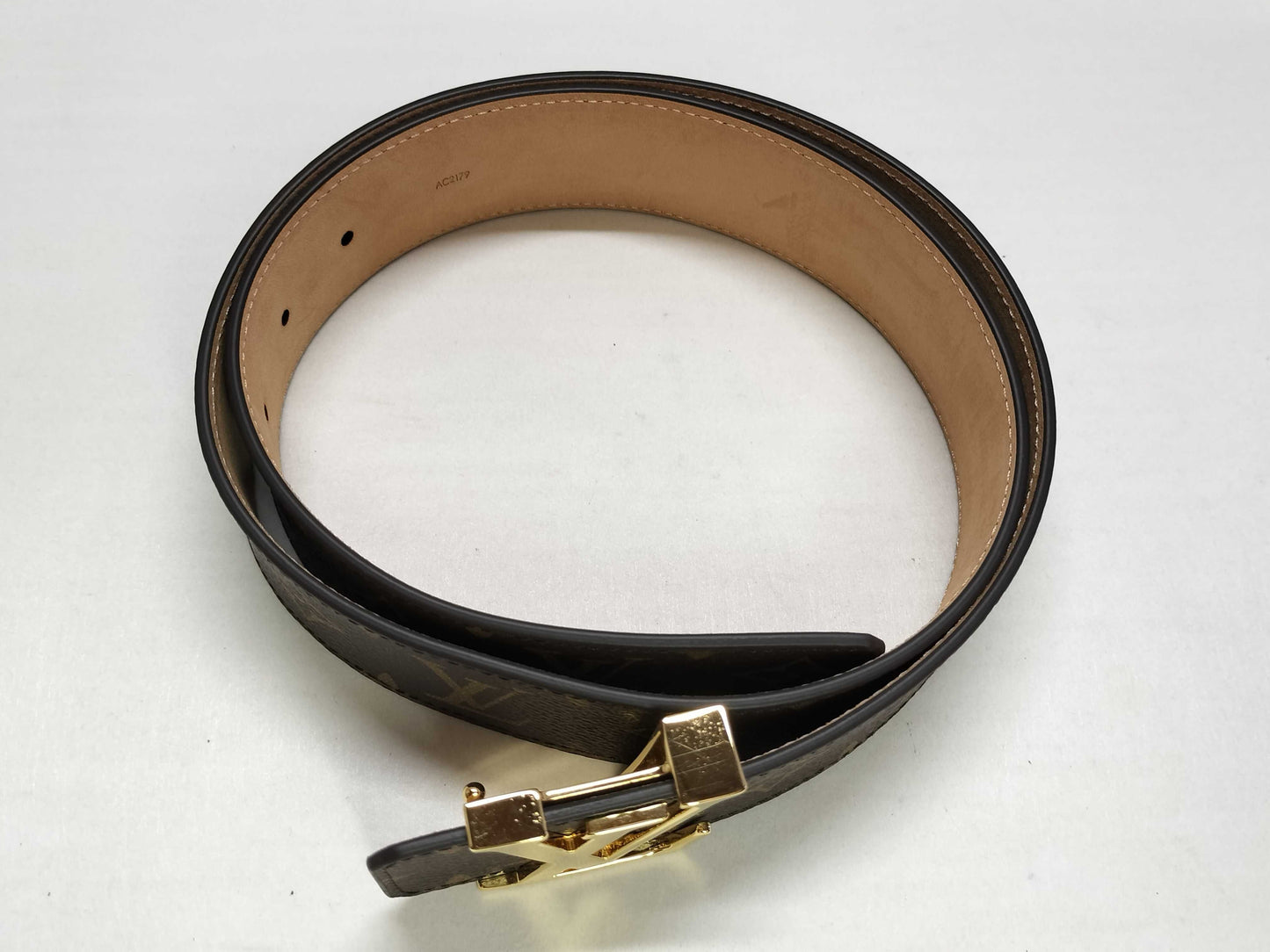 LOUIS VUITTON Monogram Louis Vuitton Belt Size 90 Belt