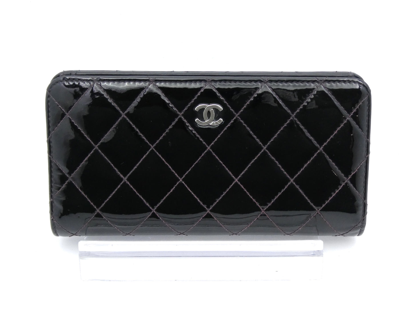 CHANEL Matelasse Coco Mark Enamel Bifold Wallet