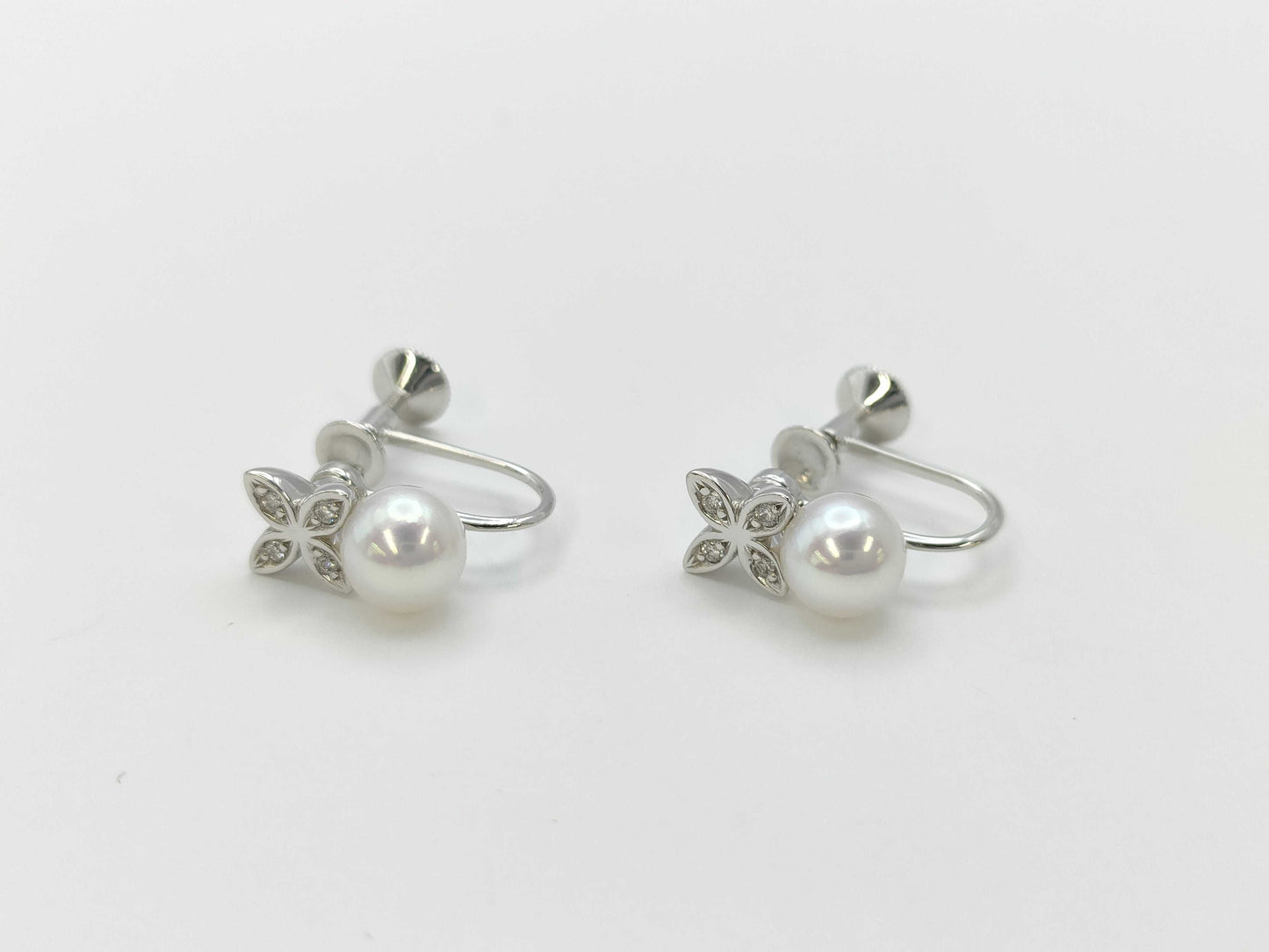 MIKIMOTO Pearl Diameter Approx. 5.8/5.7mm Diamond K18 3.1g Earrings 