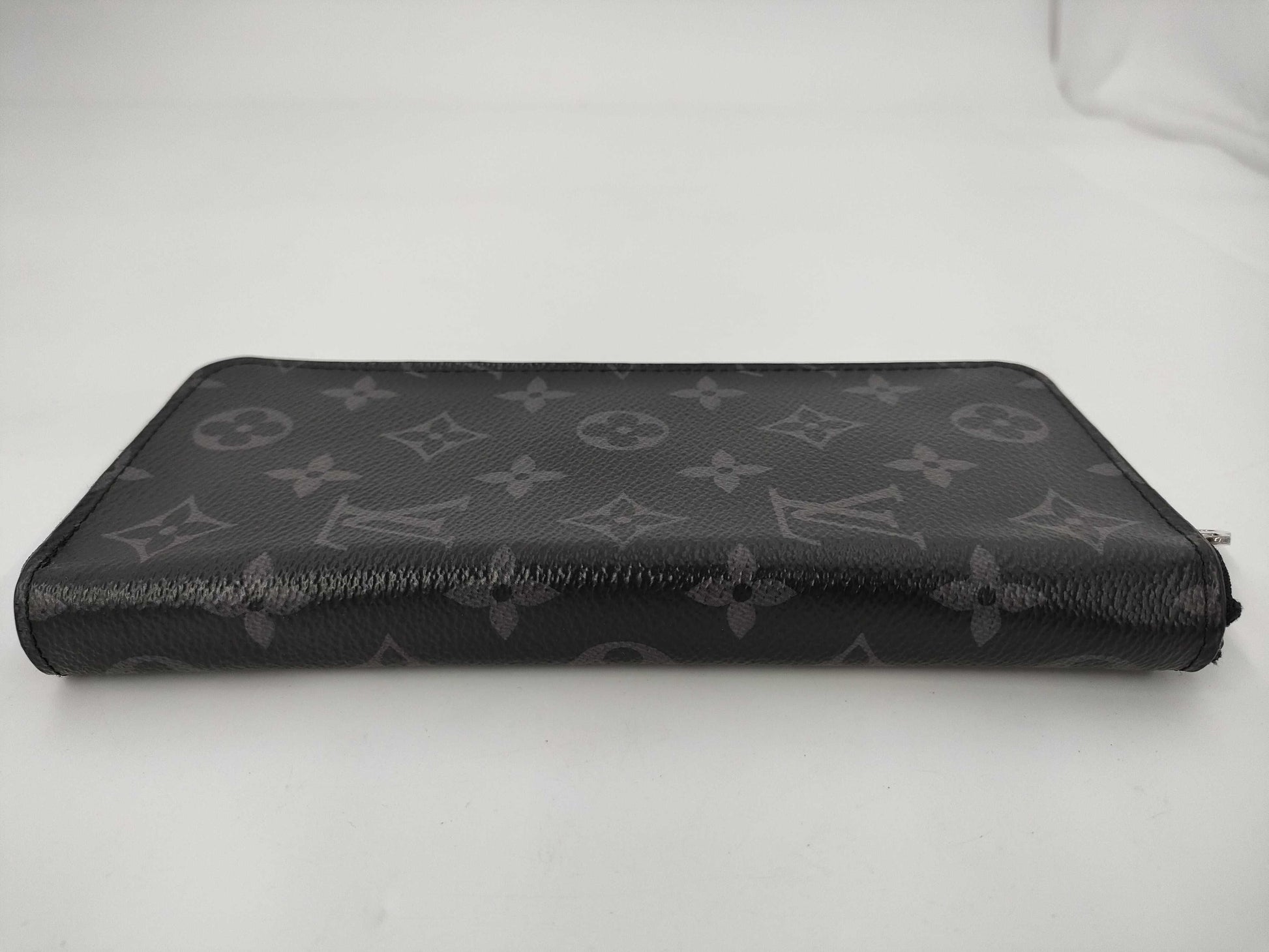 LOUIS VUITTON Louis Vuitton Eclipse Zippy Vertical 2018 SV Hardware GI4198 Wallet