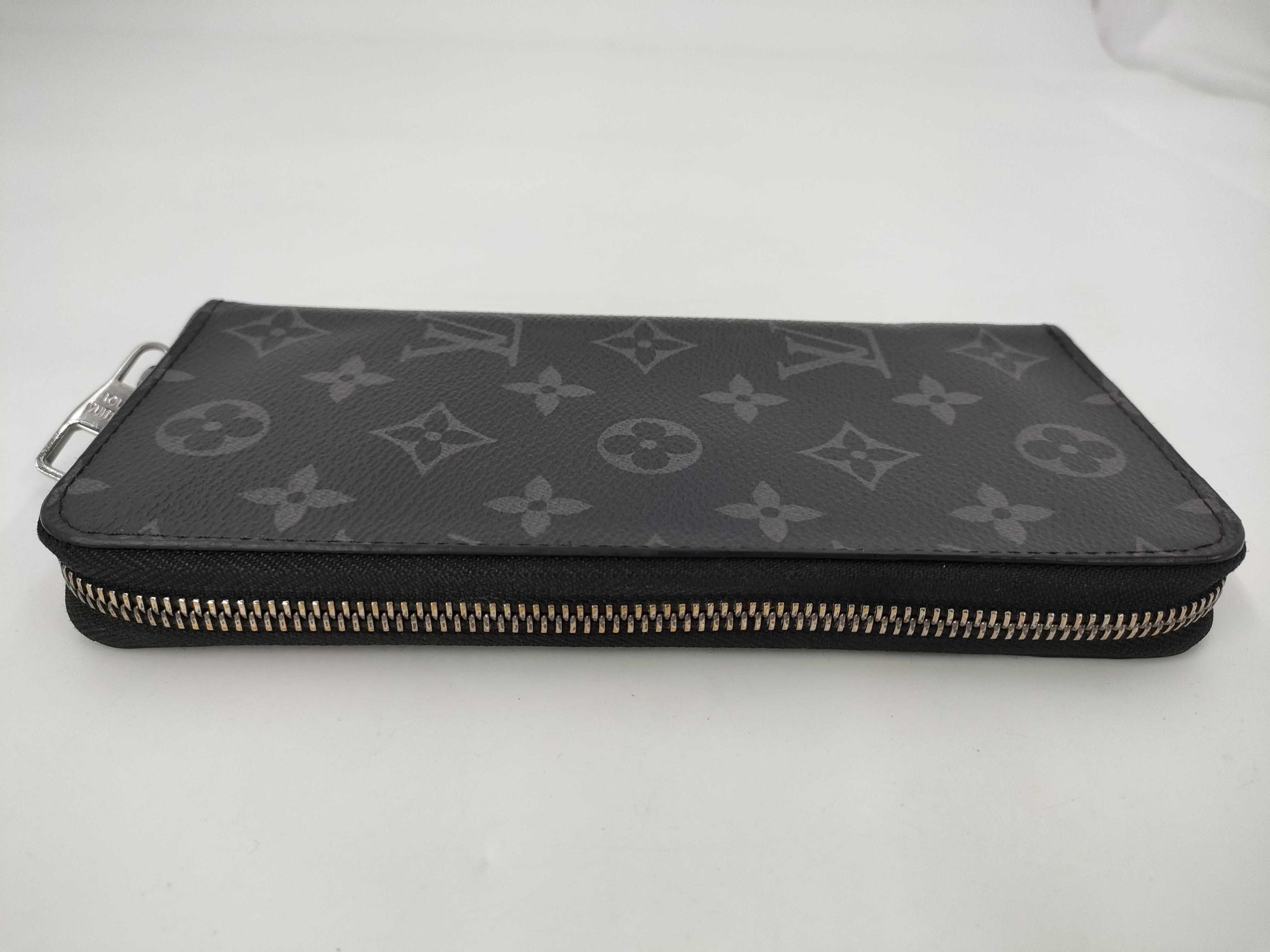 LOUIS VUITTON Louis Vuitton Eclipse Zippy Vertical 2018 SV Hardware GI4198 Wallet