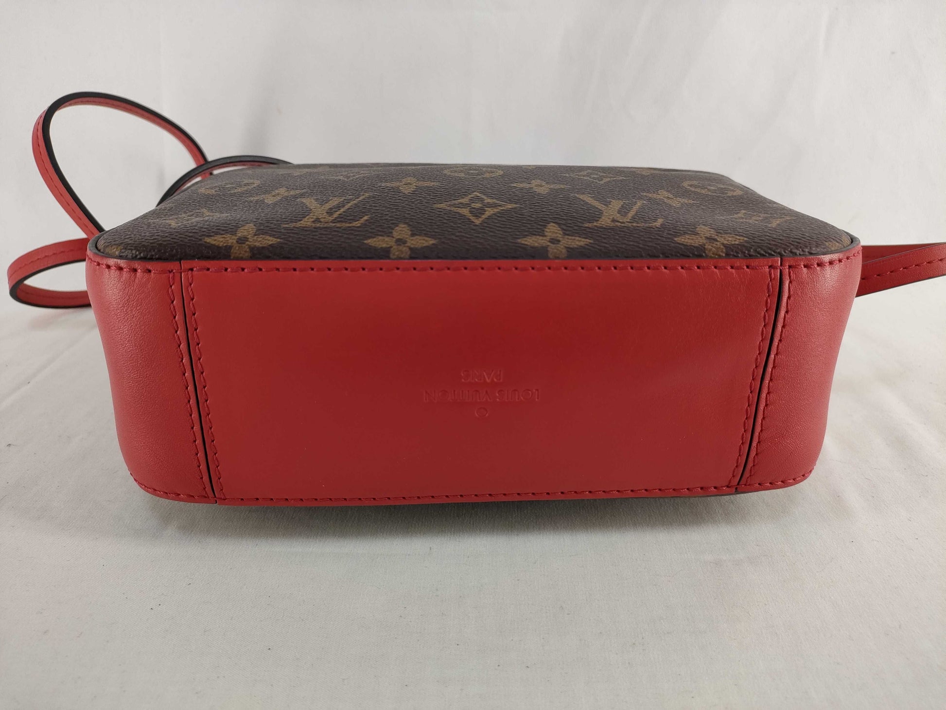 LOUIS VUITTON Monogram Louis Vuitton Monogram Camera Shoulder Bag Shoulder Bag