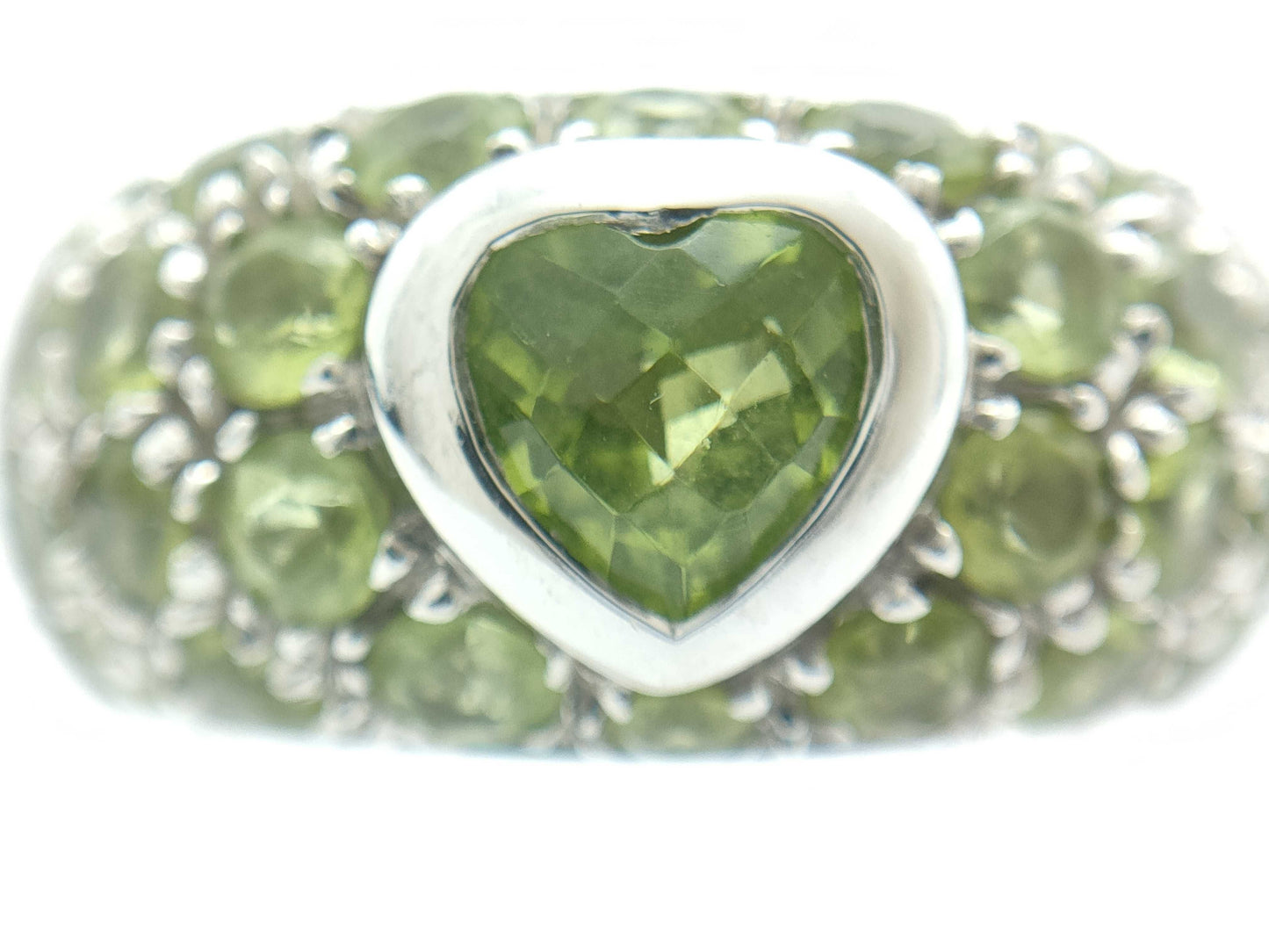 Peridot 750 14.0g Ring 
