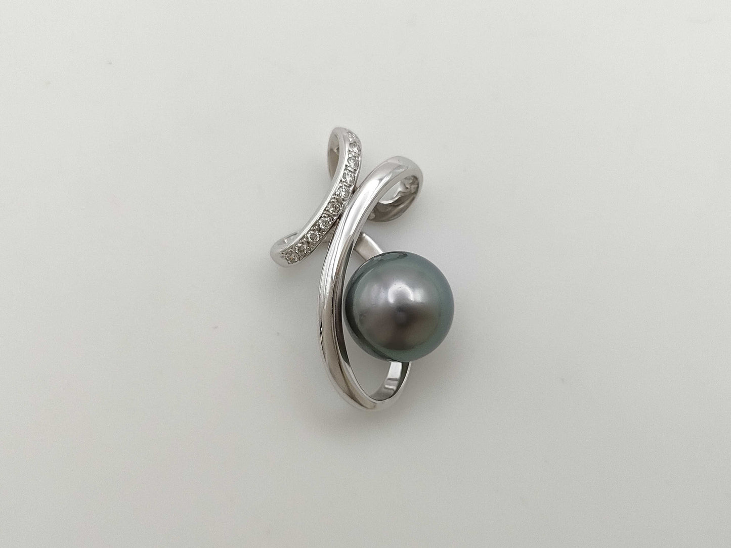 Pearl diameter approx. 11.0mm D0.08ct K18 5.1g Pendant top 