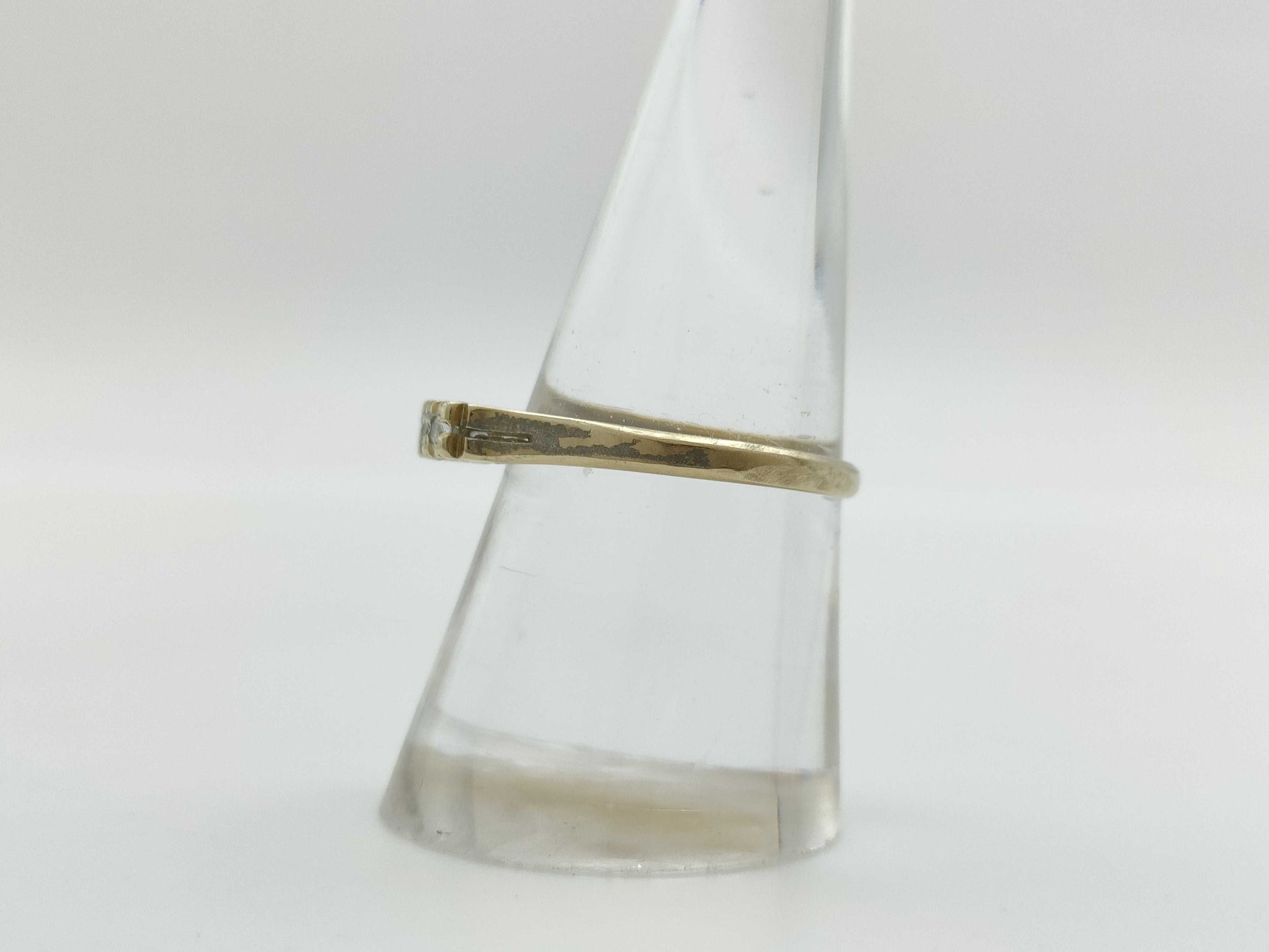 Diamond K14WG 1.7g Ring 