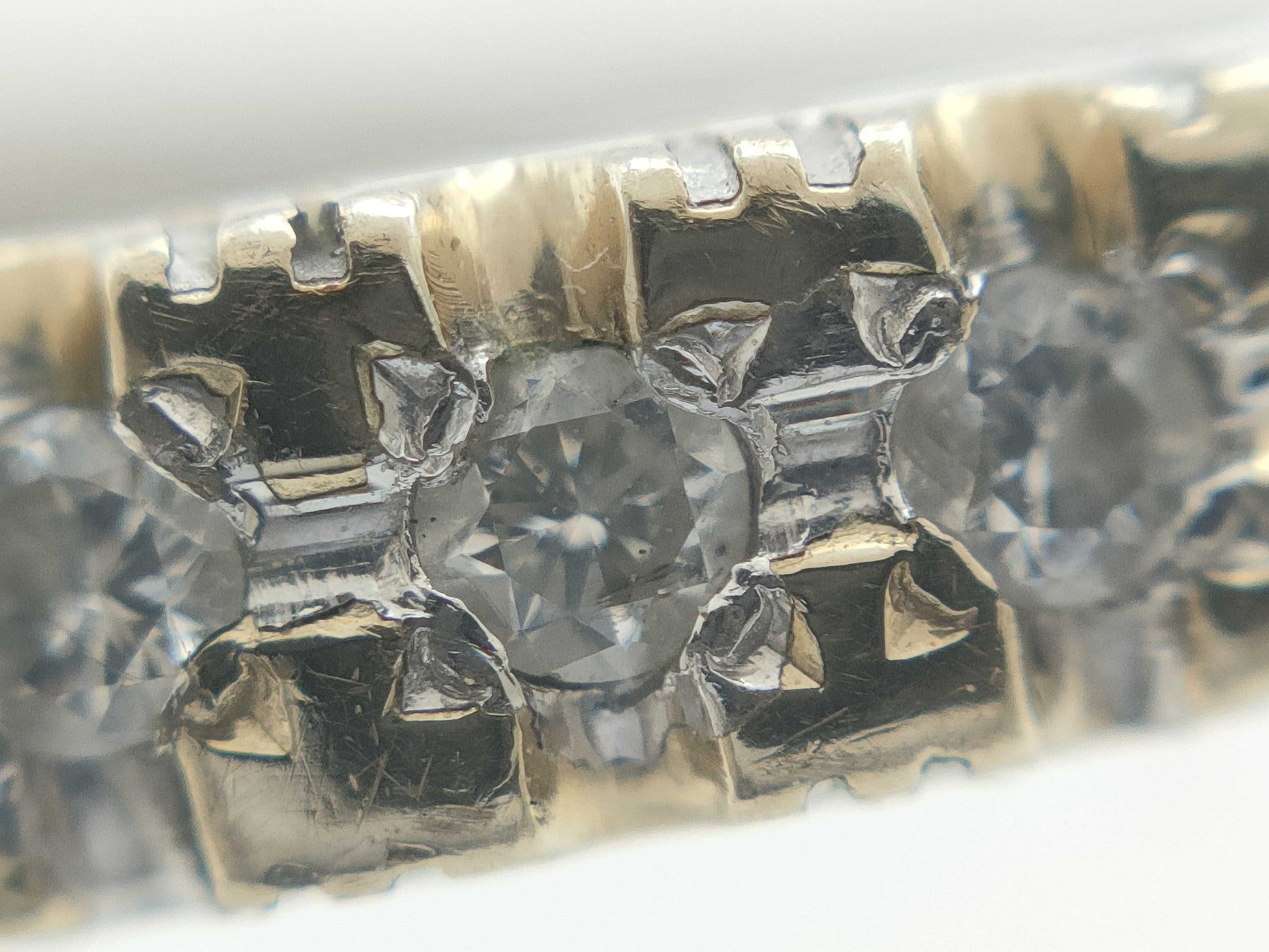 Diamond K14WG 1.7g Ring 