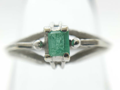 Emerald K14WG 2.3g Ring 