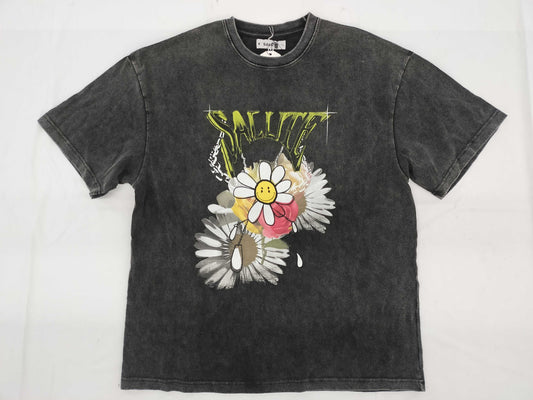 SALUTE T-shirt, Vintage Floral Print, Crew Neck, Size M