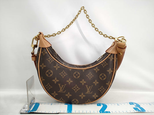 LOUIS VUITTON Monogram Loop M81098 Shoulder Bag
