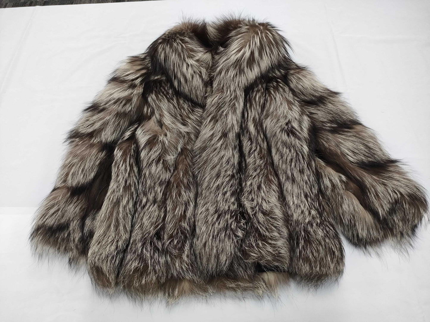 SAGA FOX ROYAL Mink Fur Coat