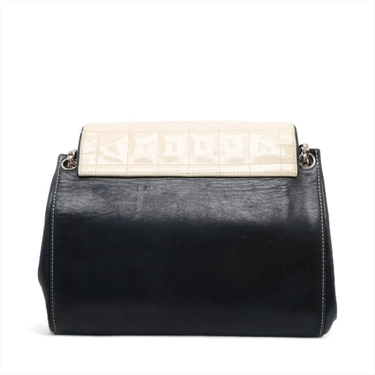 CHANEL Chocobar Patent Leather and Lambskin Chain Shoulder Bag 2.55 6 Series Shoulder Bag