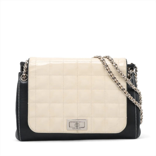 CHANEL Chocobar Patent Leather and Lambskin Chain Shoulder Bag 2.55 6 Series Shoulder Bag