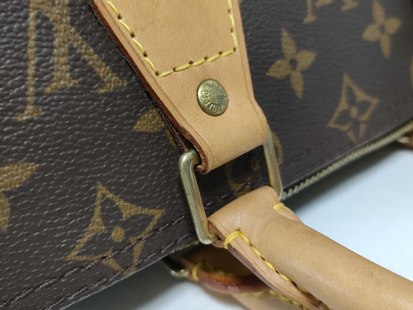 LOUIS VUITTON Monogram Vuitton Speedy 25 Handbag